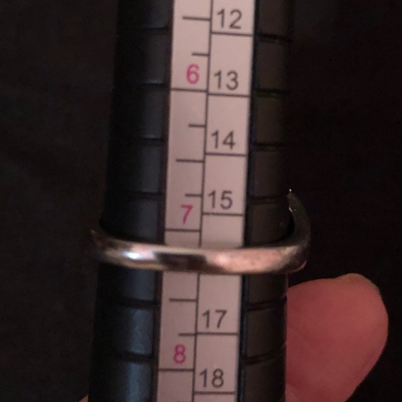 Sophisticated Silver Split Band Earrings - Picture 7 of 10